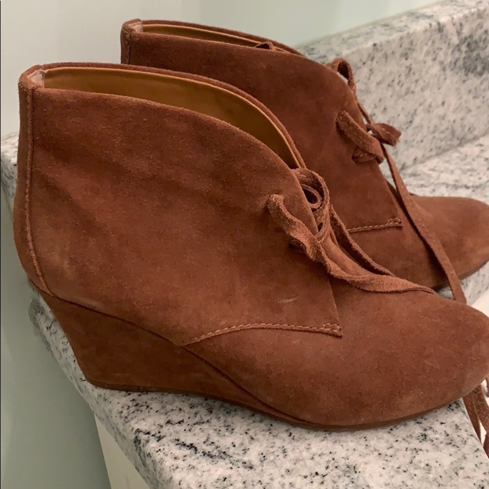 Never worn!!! Dolce Vita wedges